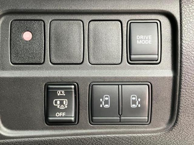 セレナ ｅパワーハイウェイスターＶ　新品タイヤ／純正　９インチ　メモリーナビ／エマージェンシーブレーキ／両側電動スライドドア／アラウンドビューモニター／車線逸脱防止支援システム／プロパイロット／ドライブレコーダー　純正　全周囲カメラ（10枚目）