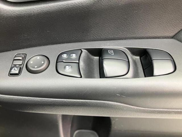 セレナ ｅパワーハイウェイスターＶ　新品タイヤ／純正　９インチ　メモリーナビ／エマージェンシーブレーキ／両側電動スライドドア／アラウンドビューモニター／車線逸脱防止支援システム／プロパイロット／ドライブレコーダー　純正　全周囲カメラ（33枚目）