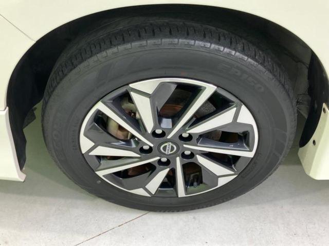 セレナ ｅパワーハイウェイスターＶ　新品タイヤ／純正　９インチ　メモリーナビ／エマージェンシーブレーキ／両側電動スライドドア／アラウンドビューモニター／車線逸脱防止支援システム／プロパイロット／ドライブレコーダー　純正　全周囲カメラ（41枚目）