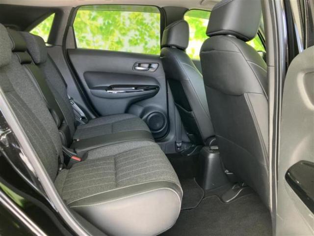 フィット eHEVホーム 保証書/純正 8インチ SDナビ/ホンダセンシング/車線逸脱防止支援システム/シート ハーフレザー/ドライブレコーダー 純正/ヘッドランプ LED/Bluetooth接続/ETC/EBD付ABS(6枚目)