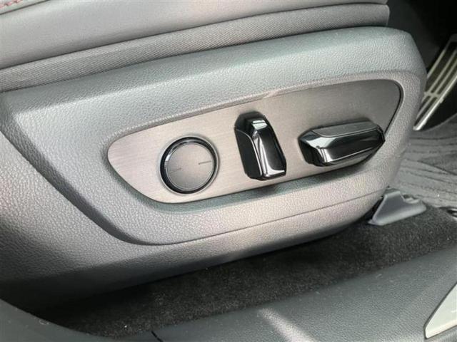 RX 4WD RX350Fスポーツ サンルーフ/保証書/ディスプレイオーディオ+ナビ14インチ/デジタルインナーミラー/衝突安全装置/シートヒーター/パノラミックビューモニター/車線逸脱防止支援システム/シート フルレザー 革シート(18枚目)