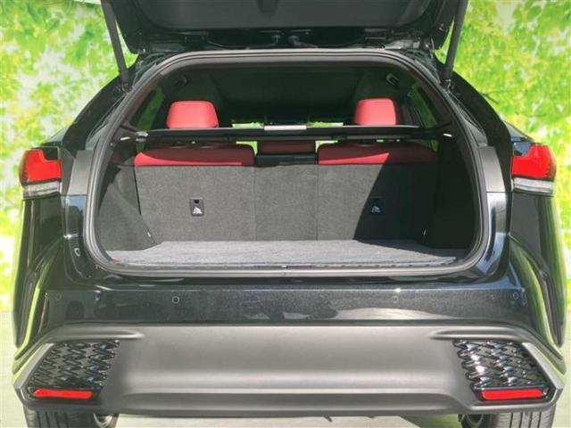 RX 4WD RX350Fスポーツ サンルーフ/保証書/ディスプレイオーディオ+ナビ14インチ/デジタルインナーミラー/衝突安全装置/シートヒーター/パノラミックビューモニター/車線逸脱防止支援システム/シート フルレザー 革シート(23枚目)