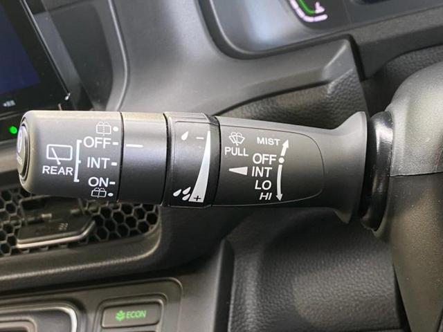 ステップワゴン ｅＨＥＶスパーダプレミアムライン　保証書／純正　１１インチ　ナビ／フリップダウンモニター　純正　１５．６インチ／ホンダセンシング／両側電動スライドドア／シートヒーター／車線逸脱防止支援システム／電動バックドア　衝突被害軽減システム（28枚目）