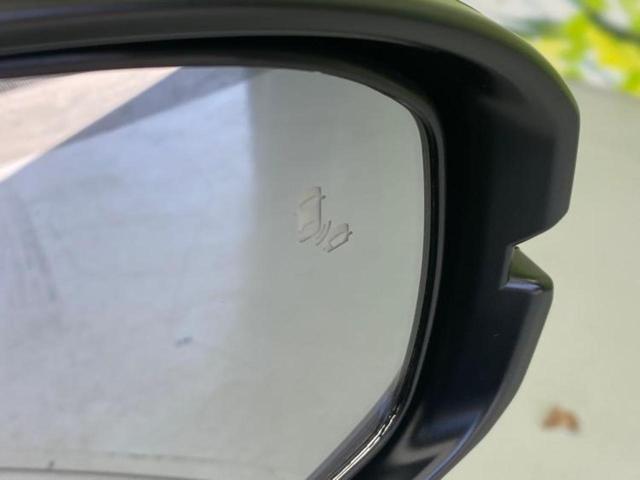 ＺＲ－Ｖ ｅＨＥＶ　Ｚ　保証書／ディスプレイオーディオ＋ナビ９インチ／ホンダセンシング／シートヒーター／マルチビューカメラシステム／車線逸脱防止支援システム／シート　フルレザー／電動バックドア／登録済　革シート　バックカメラ（14枚目）