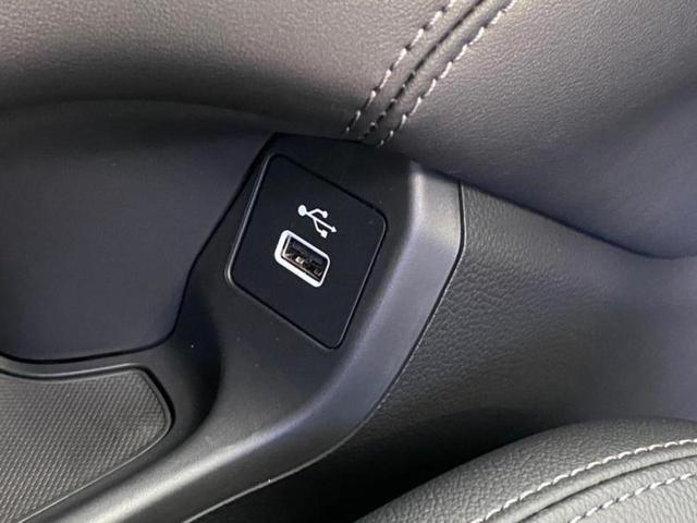 ＺＲ－Ｖ ｅＨＥＶ　Ｚ　保証書／ディスプレイオーディオ＋ナビ９インチ／ホンダセンシング／シートヒーター／マルチビューカメラシステム／車線逸脱防止支援システム／シート　フルレザー／電動バックドア／登録済　革シート　バックカメラ（32枚目）