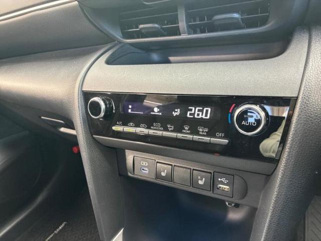 ヤリスクロス ハイブリッドＺ　保証書／ディスプレイオーディオ＋ナビ８インチ／トヨタセーフティセンス／シートヒーター　前席／車線逸脱防止支援システム／シート　フルレザー／ヘッドランプ　ＬＥＤ／ＵＳＢジャック　革シート　バックカメラ（29枚目）