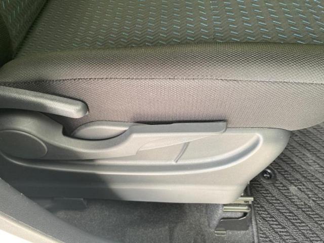 ルーミー カスタムＧ　保証書／ディスプレイオーディオ／スマートアシスト（トヨタ・ダイハツ）／両側電動スライドドア／車線逸脱防止支援システム／ヘッドランプ　ＬＥＤ／ＵＳＢジャック／Ｂｌｕｅｔｏｏｔｈ接続／ＥＴＣ　バックカメラ（29枚目）