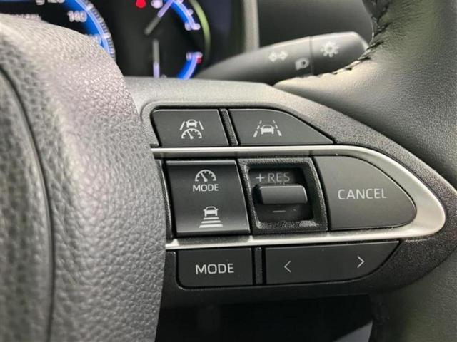 ヴォクシー ハイブリッドＳ－Ｚ　新品タイヤ／純正エアロ／保証書／純正　ＨＤＤナビ／後席モニター　純正　１２．３インチ／デジタルインナーミラー／衝突安全装置／両側電動スライドドア／シートヒーター　前席／パノラミックビューモニター（16枚目）