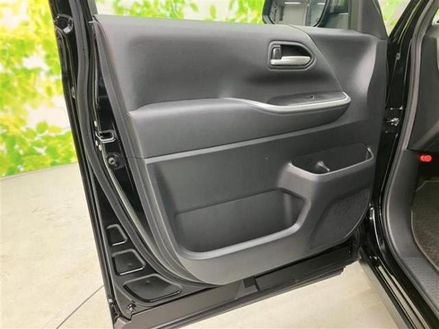 ヴォクシー ハイブリッドＳ－Ｚ　新品タイヤ／純正エアロ／保証書／純正　ＨＤＤナビ／後席モニター　純正　１２．３インチ／デジタルインナーミラー／衝突安全装置／両側電動スライドドア／シートヒーター　前席／パノラミックビューモニター（22枚目）