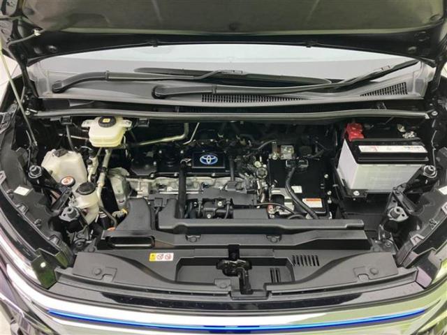 ヴォクシー ハイブリッドＳ－Ｚ　新品タイヤ／純正エアロ／保証書／純正　ＨＤＤナビ／後席モニター　純正　１２．３インチ／デジタルインナーミラー／衝突安全装置／両側電動スライドドア／シートヒーター　前席／パノラミックビューモニター（45枚目）