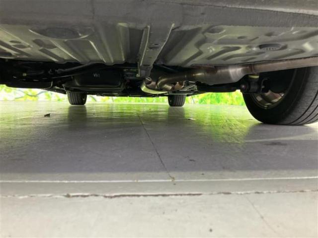 ヴォクシー ハイブリッドＳ－Ｚ　新品タイヤ／純正エアロ／保証書／純正　ＨＤＤナビ／後席モニター　純正　１２．３インチ／デジタルインナーミラー／衝突安全装置／両側電動スライドドア／シートヒーター　前席／パノラミックビューモニター（47枚目）