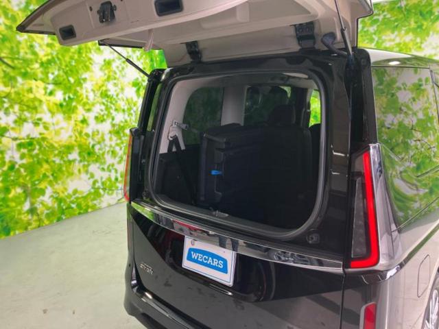 セレナ eパワーハイウェイスターV 純正 12.3インチ メモリーナビ/フリップダウンモニター 純正 11インチ/インテリジェントルームミラー/エマージェンシーブレーキ/両側電動スライドドア/アラウンドビューモニター 全周囲カメラ(30枚目)