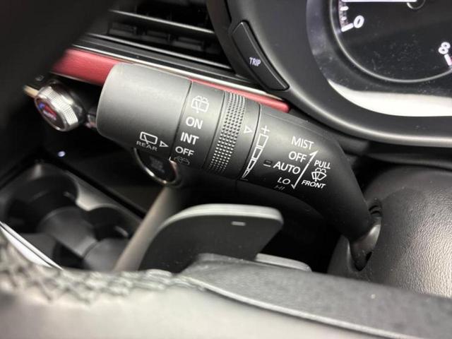 ＭＡＺＤＡ３ファストバック ２０Ｓプロアクティブツーリングセレクション　ＢＯＳＥ／保証書／ディスプレイオーディオ／衝突安全装置／シートヒーター／全方位モニター／車線逸脱防止支援システム／シート　フルレザー／ドライブレコーダー　純正／ヘッドランプ　ＬＥＤ／ＵＳＢジャック（16枚目）