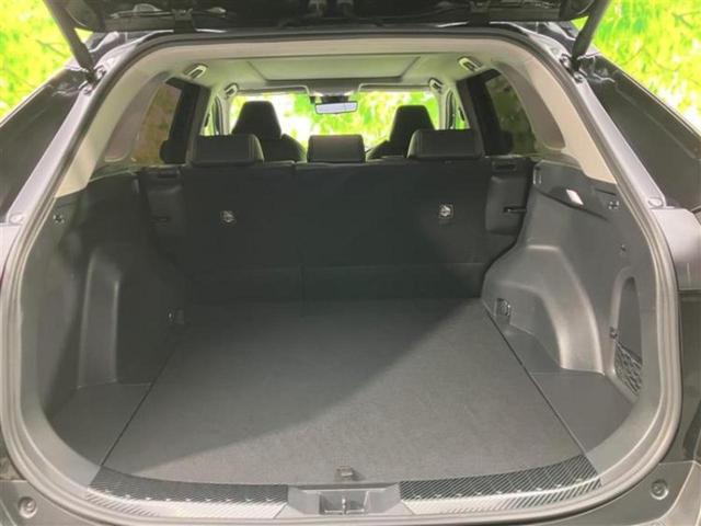 RAV4 4WDハイブリッドアドベンチャー パノラマルーフ/保証書/ディスプレイオーディオ+ナビ9インチ/デジタルインナーミラー/トヨタセーフティセンス/シートヒーター 前席/パノラミックビューモニター/車線逸脱防止支援システム サンルーフ(19枚目)