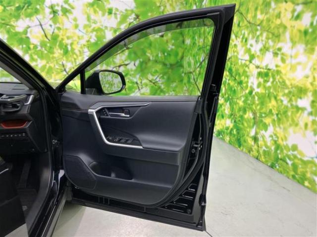RAV4 4WDハイブリッドアドベンチャー パノラマルーフ/保証書/ディスプレイオーディオ+ナビ9インチ/デジタルインナーミラー/トヨタセーフティセンス/シートヒーター 前席/パノラミックビューモニター/車線逸脱防止支援システム サンルーフ(23枚目)