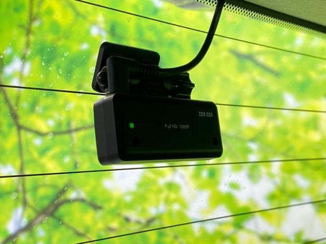 アルファード Ｓタイプゴールド　新品タイヤ／保証書／ディスプレイオーディオ＋ナビ／フリップダウンモニター　純正　１２．８インチ／デジタルインナーミラー／衝突安全装置／両側電動スライドドア／車線逸脱防止支援システム　バックカメラ（18枚目）