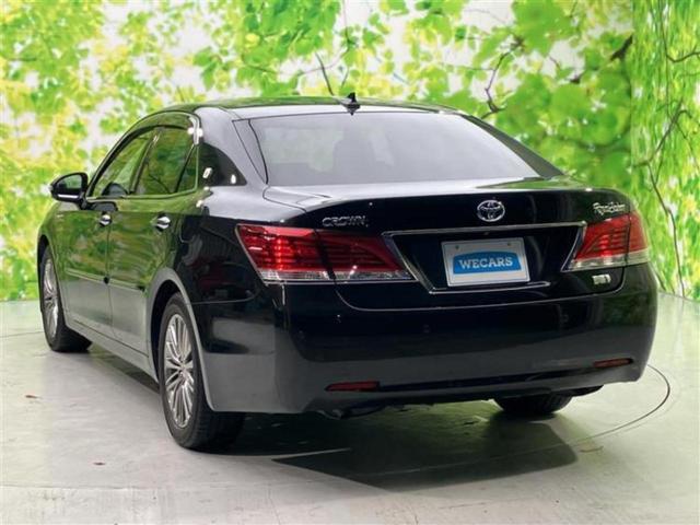 クラウンハイブリッド ハイブリッドロイヤルサルーンブラックスタイル　新品タイヤ／保証書／純正　ナビ／衝突安全装置／シートヒーター　前席／ヘッドランプ　ＬＥＤ／Ｂｌｕｅｔｏｏｔｈ接続／ＥＴＣ／ＥＢＤ付ＡＢＳ／横滑り防止装置／アイドリングストップ／クルーズコントロール（41枚目）