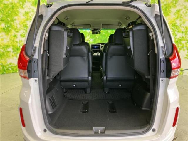 フリードハイブリッド ハイブリッドクロスターブラックスタイル　新品タイヤ／保証書／純正　９インチ　ＳＤナビ／ホンダセンシング／両側電動スライドドア／シートヒーター　前席／車線逸脱防止支援システム／シート　ハーフレザー／ドライブレコーダー　前後　バックカメラ（19枚目）