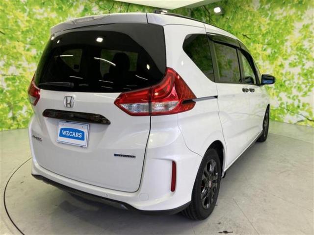 フリードハイブリッド ハイブリッドクロスターブラックスタイル　新品タイヤ／保証書／純正　９インチ　ＳＤナビ／ホンダセンシング／両側電動スライドドア／シートヒーター　前席／車線逸脱防止支援システム／シート　ハーフレザー／ドライブレコーダー　前後　バックカメラ（33枚目）