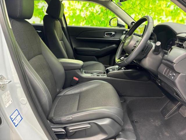 ヴェゼル ｅＨＥＶ　Ｚ　純正エアロ／保証書／純正　９インチ　ＳＤナビ／衝突安全装置／シートヒーター／マルチビューカメラシステム／車線逸脱防止支援システム／シート　ハーフレザー／電動バックドア／ヘッドランプ　ＬＥＤ　フルエアロ（4枚目）