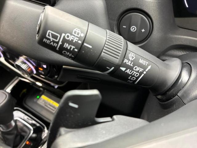 ヴェゼル ｅＨＥＶ　Ｚ　純正エアロ／保証書／純正　９インチ　ＳＤナビ／衝突安全装置／シートヒーター／マルチビューカメラシステム／車線逸脱防止支援システム／シート　ハーフレザー／電動バックドア／ヘッドランプ　ＬＥＤ　フルエアロ（17枚目）