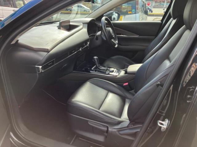 ＣＸ－３０ ２０Ｓ　Ｌパッケージ　新品タイヤ／保証書／純正　ＳＤナビ／アイアクティブセンス（マツダ）／シートヒーター　前席／３６０°ビューモニター／車線逸脱防止支援システム／シート　フルレザー／電動バックドア／ヘッドランプ　ＬＥＤ（5枚目）