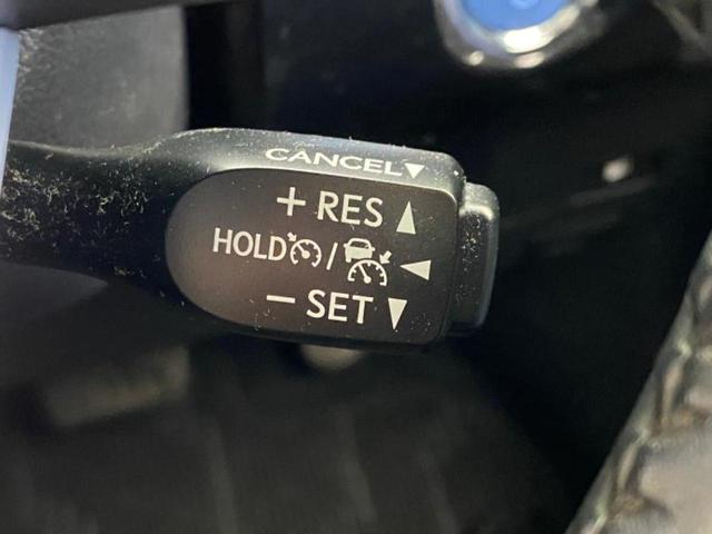 プリウス Ｓ　純正　９インチ　ナビ／トヨタセーフティセンス／車線逸脱防止支援システム／ドライブレコーダー　社外／ヘッドランプ　ＬＥＤ／Ｂｌｕｅｔｏｏｔｈ接続／ＥＴＣ／ＥＢＤ付ＡＢＳ／横滑り防止装置　バックカメラ（18枚目）