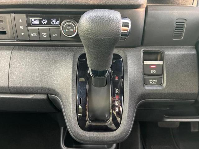 Ｎ－ＢＯＸカスタム ヒョウジュン　保証書／ホンダセンシング／電動スライドドア／シートヒーター　前席／車線逸脱防止支援システム／ヘッドランプ　ＬＥＤ／ＥＢＤ付ＡＢＳ／横滑り防止装置／禁煙車／エアバッグ　運転席／エアバッグ　助手席（12枚目）