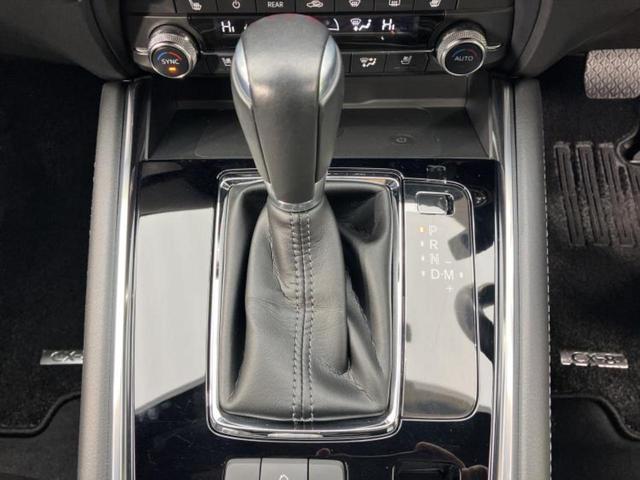 ＣＸ－８ ４ＷＤ　ＸＤスポーツアピアランス　ＢＯＳＥ／保証書／純正　１０．２インチ　メモリーナビ／アイアクティブセンス（マツダ）／シートヒーター／３６０°ビューモニター／車線逸脱防止支援システム／シート　フルレザー／電動バックドア　革シート（27枚目）