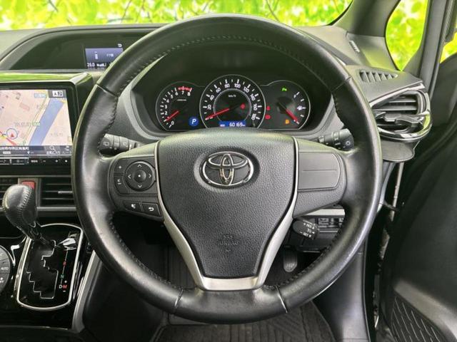 ヴォクシー ＺＳキラメキ２　新品タイヤ／保証書／社外　９インチ　ＳＤナビ／フリップダウンモニター　社外　１０．１インチ／衝突安全装置／両側電動スライドドア／車線逸脱防止支援システム／ドライブレコーダー　社外　衝突被害軽減システム（15枚目）