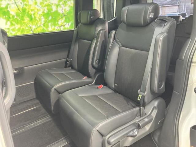 ステップワゴン ｅＨＥＶスパーダ　新品タイヤ／保証書／純正　１１インチ　ＳＤナビ／ホンダセンシング／両側電動スライドドア／シートヒーター／車線逸脱防止支援システム／シート　ハーフレザー／電動バックドア／ヘッドランプ　ＬＥＤ　禁煙車（6枚目）