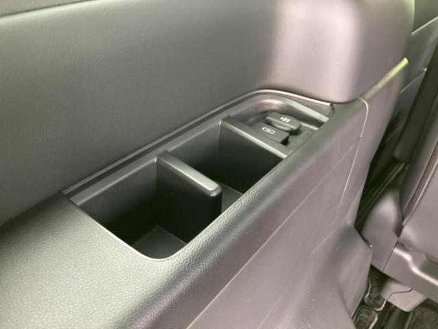 ステップワゴン ｅＨＥＶスパーダ　新品タイヤ／保証書／純正　１１インチ　ＳＤナビ／ホンダセンシング／両側電動スライドドア／シートヒーター／車線逸脱防止支援システム／シート　ハーフレザー／電動バックドア／ヘッドランプ　ＬＥＤ　禁煙車（30枚目）