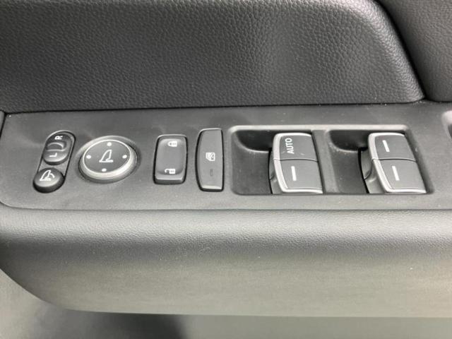 ステップワゴン ｅＨＥＶスパーダ　新品タイヤ／保証書／純正　１１インチ　ＳＤナビ／ホンダセンシング／両側電動スライドドア／シートヒーター／車線逸脱防止支援システム／シート　ハーフレザー／電動バックドア／ヘッドランプ　ＬＥＤ　禁煙車（33枚目）