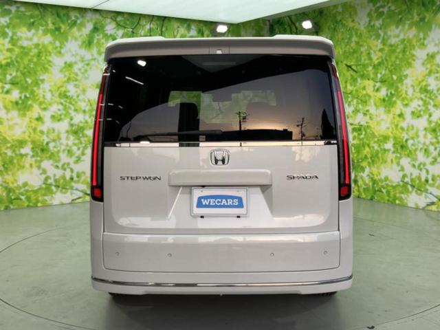 ステップワゴン スパーダ　保証書／純正　１１インチ　ナビ／フリップダウンモニター　純正　１５．６インチ／ホンダセンシング／両側電動スライドドア／シートヒーター　前席／車線逸脱防止支援システム／電動バックドア／登録済未使用車（42枚目）