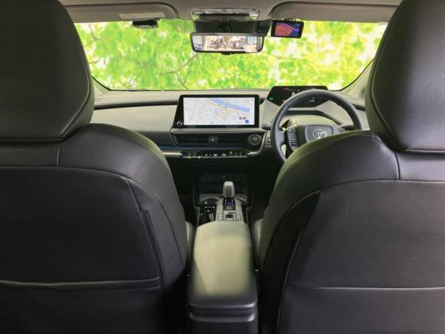 プリウス Ｚ　新品タイヤ／保証書／純正　ＳＤナビ／デジタルインナーミラー／トヨタセーフティセンス／シートヒーター／全方位モニター／車線逸脱防止支援システム／シート　合皮／電動バックドア／ドライブレコーダー　純正（21枚目）