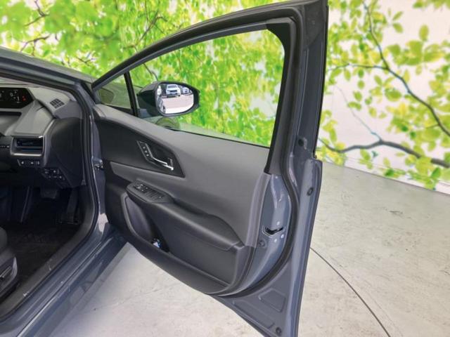 プリウス Ｚ　新品タイヤ／保証書／純正　ＳＤナビ／デジタルインナーミラー／トヨタセーフティセンス／シートヒーター／全方位モニター／車線逸脱防止支援システム／シート　合皮／電動バックドア／ドライブレコーダー　純正（22枚目）