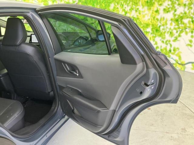 プリウス Ｚ　新品タイヤ／保証書／純正　ＳＤナビ／デジタルインナーミラー／トヨタセーフティセンス／シートヒーター／全方位モニター／車線逸脱防止支援システム／シート　合皮／電動バックドア／ドライブレコーダー　純正（24枚目）