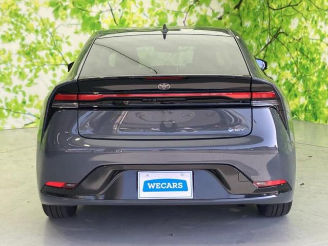 プリウス Ｚ　新品タイヤ／保証書／純正　ＳＤナビ／デジタルインナーミラー／トヨタセーフティセンス／シートヒーター／全方位モニター／車線逸脱防止支援システム／シート　合皮／電動バックドア／ドライブレコーダー　純正（41枚目）