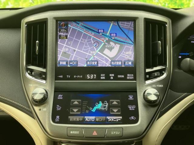 クラウンハイブリッド ハイブリッドロイヤルサルーンＧ　新品タイヤ／サンルーフ／保証書／純正　８インチ　ＳＤナビ／衝突安全装置／シートヒーター　全席／シート　フルレザー／ヘッドランプ　ＨＩＤ／ＥＴＣ／ＥＢＤ付ＡＢＳ／横滑り防止装置／アイドリングストップ（10枚目）