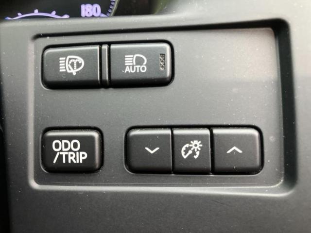 クラウンハイブリッド ハイブリッドロイヤルサルーンＧ　新品タイヤ／サンルーフ／保証書／純正　８インチ　ＳＤナビ／衝突安全装置／シートヒーター　全席／シート　フルレザー／ヘッドランプ　ＨＩＤ／ＥＴＣ／ＥＢＤ付ＡＢＳ／横滑り防止装置／アイドリングストップ（27枚目）