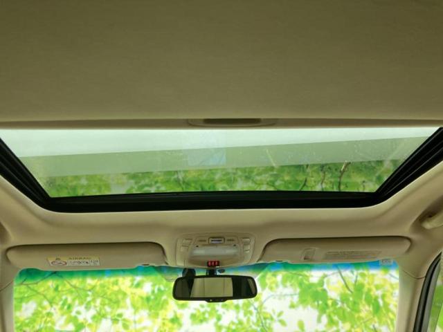 クラウンハイブリッド ハイブリッドロイヤルサルーンＧ　新品タイヤ／サンルーフ／保証書／純正　８インチ　ＳＤナビ／衝突安全装置／シートヒーター　全席／シート　フルレザー／ヘッドランプ　ＨＩＤ／ＥＴＣ／ＥＢＤ付ＡＢＳ／横滑り防止装置／アイドリングストップ（29枚目）