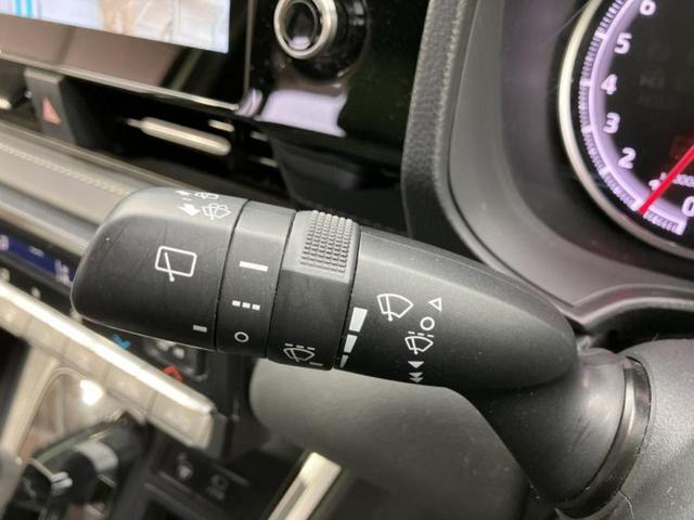 ノア Ｓ－Ｚ　新品タイヤ／保証書／ディスプレイオーディオ＋ナビ１０．５インチ／フリップダウンモニター　純正　１４インチ／トヨタセーフティセンス／両側電動スライドドア／シートヒーター　前席　衝突被害軽減システム（18枚目）