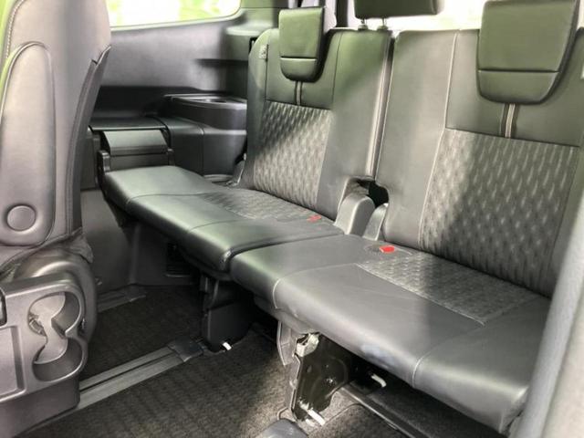 ノア Ｓ－Ｚ　新品タイヤ／保証書／ディスプレイオーディオ＋ナビ１０．５インチ／フリップダウンモニター　純正　１４インチ／トヨタセーフティセンス／両側電動スライドドア／シートヒーター　前席　衝突被害軽減システム（19枚目）