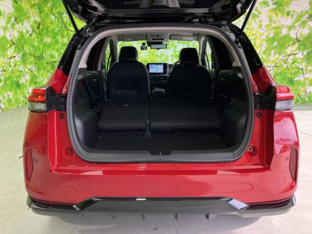 オーラ Ｇレザーエディション　新品タイヤ／ＢＯＳＥ／保証書／純正　９インチ　ＳＤナビ／インテリジェントルームミラー／エマージェンシーブレーキ／シートヒーター　前席／アラウンドビューモニター／車線逸脱防止支援システム　革シート（19枚目）