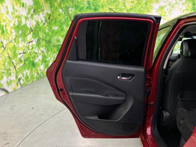 オーラ Ｇレザーエディション　新品タイヤ／ＢＯＳＥ／保証書／純正　９インチ　ＳＤナビ／インテリジェントルームミラー／エマージェンシーブレーキ／シートヒーター　前席／アラウンドビューモニター／車線逸脱防止支援システム　革シート（23枚目）