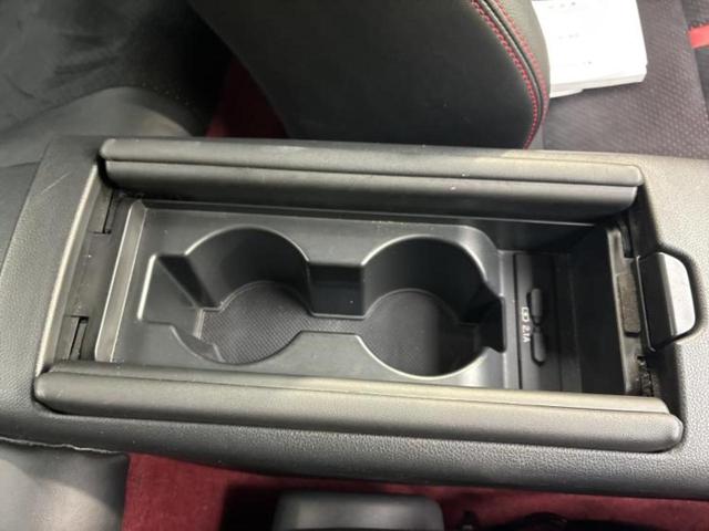 ＧＲ８６ ＲＺ　保証書／純正　９インチ　ＳＤナビ／デジタルインナーミラー／シートヒーター／シート　ハーフレザー／ヘッドランプ　ＬＥＤ／ＥＴＣ／ＥＢＤ付ＡＢＳ／横滑り防止装置／クルーズコントロール／フルセグＴＶ（28枚目）