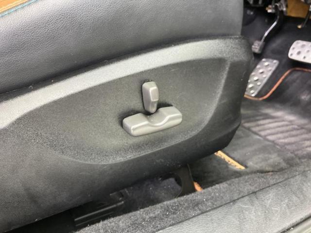 エクシーガクロスオーバー７ ４ＷＤ２．５ｉアイサイト　新品タイヤ／純正　ＳＤナビ／衝突安全装置／シートヒーター／車線逸脱防止支援システム／シート　ハーフレザー／ドライブレコーダー　前後／ヘッドランプ　ＨＩＤ／ＥＴＣ／ＥＢＤ付ＡＢＳ／横滑り防止装置　４ＷＤ（30枚目）