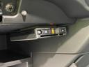 eパワーB 衝突安全装置/車線逸脱防止支援システム/EBD付ABS/横滑り防止装置/アイドリングストップ/エアバッグ 運転席/エアバッグ 助手席/アルミホイール/パワーウインドウ/キーレスエントリー 盗難防止装置(15枚目)