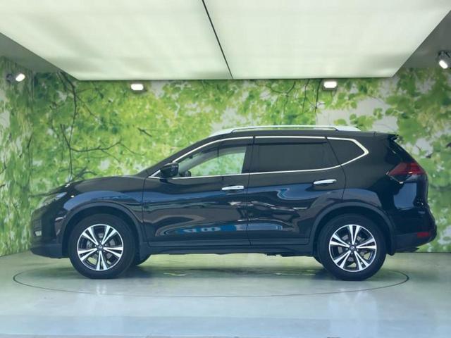 エクストレイル ４ＷＤ２０Ｘｉ　新品タイヤ／保証書／純正　ＳＤナビ／インテリジェントルームミラー／衝突安全装置／シートヒーター　全席／アラウンドビューモニター／車線逸脱防止支援システム／プロパイロット／電動バックドア　全周囲カメラ（2枚目）