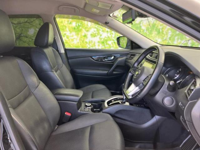 エクストレイル ４ＷＤ２０Ｘｉ　新品タイヤ／保証書／純正　ＳＤナビ／インテリジェントルームミラー／衝突安全装置／シートヒーター　全席／アラウンドビューモニター／車線逸脱防止支援システム／プロパイロット／電動バックドア　全周囲カメラ（4枚目）